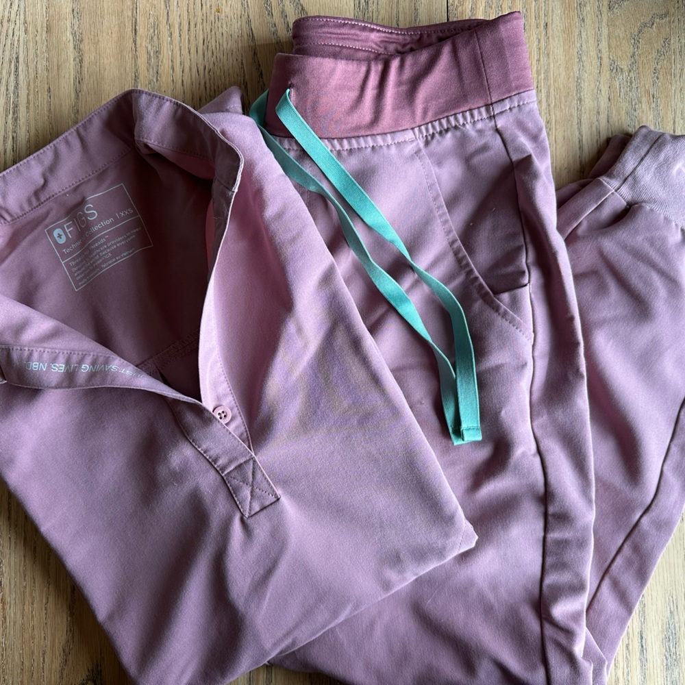 Figs Scrubs